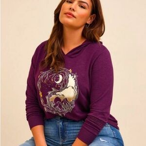 Torrid T-shirt hoodie